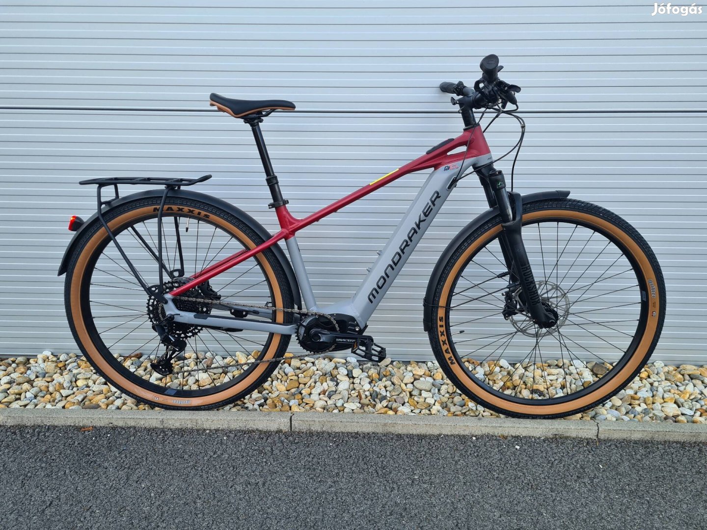 0km Mondraker trekking bosch cx 85Nm 750Wh ebike