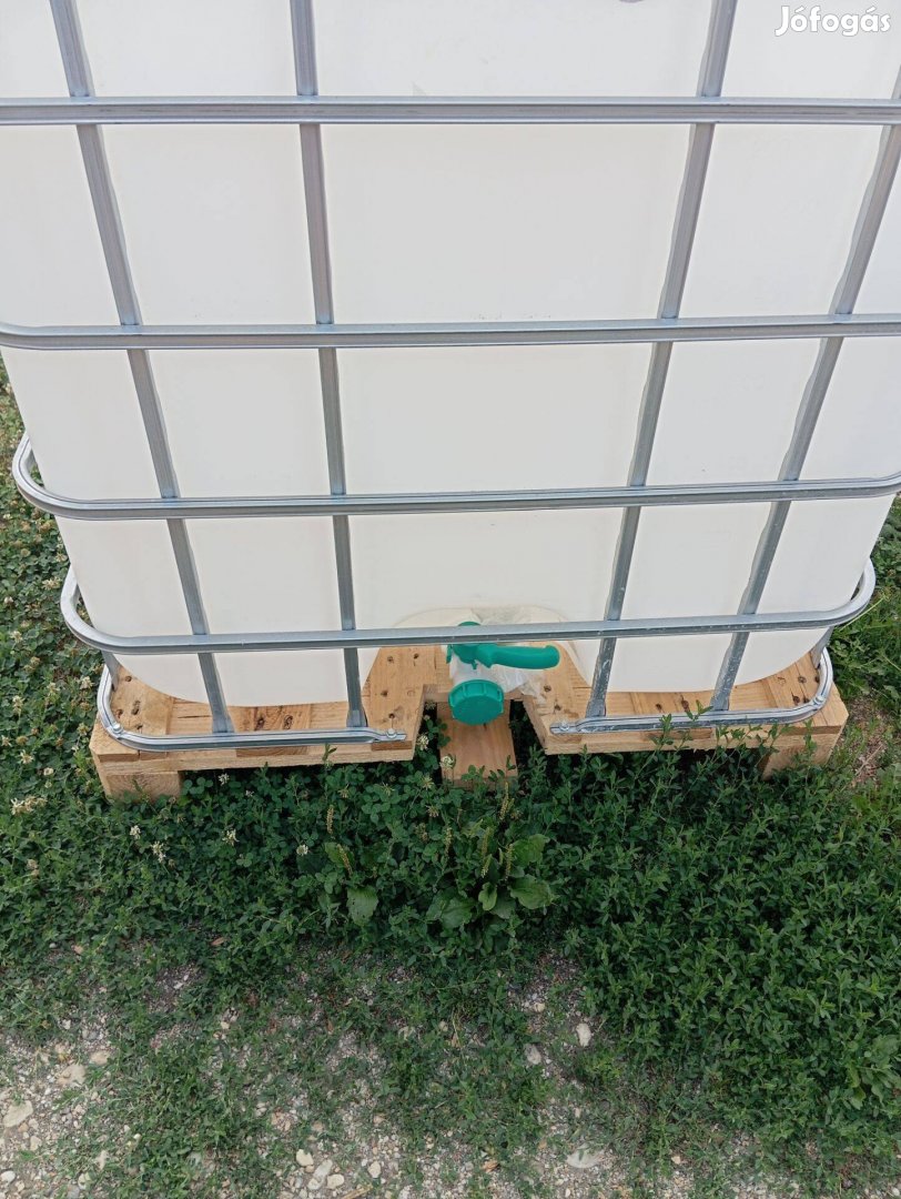 1000 literes IBC tartály