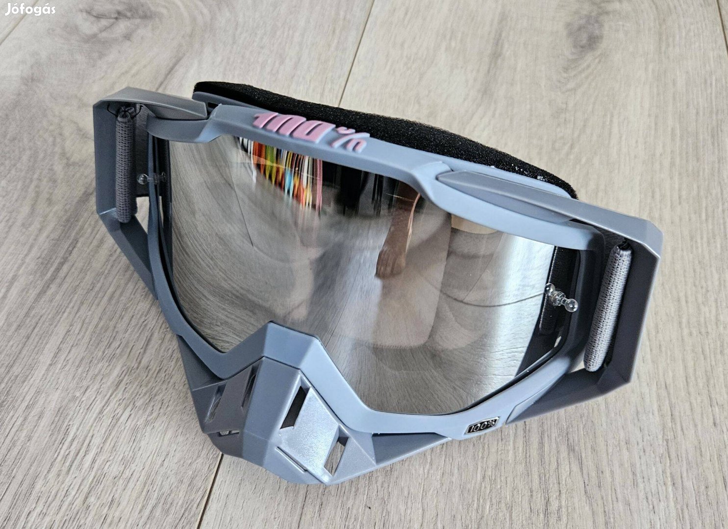 100% Cross szemüveg krossz motoros MX napszemüveg orrvédővel Ú