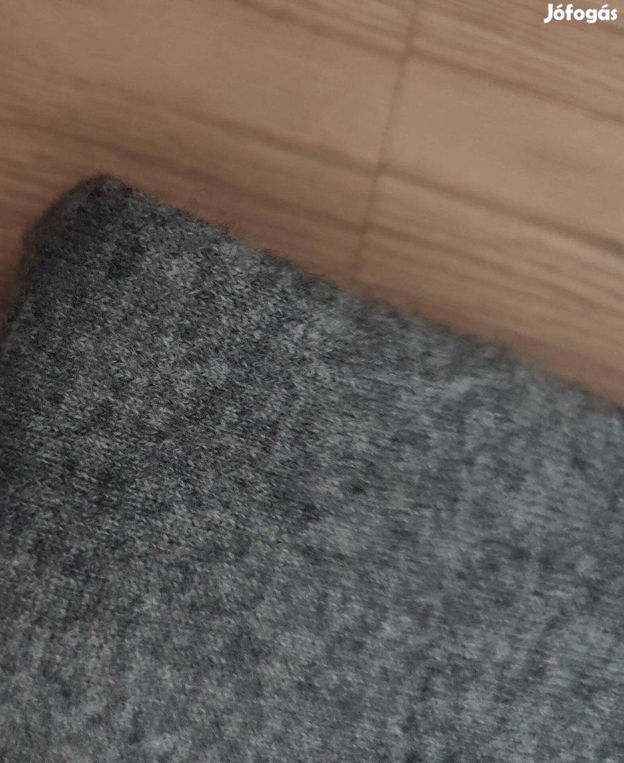 100 kasír puha női rövidujjú pulcsi S