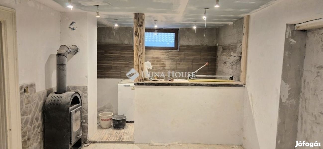 100 nm-es ház eladó Hódmezővásárhely