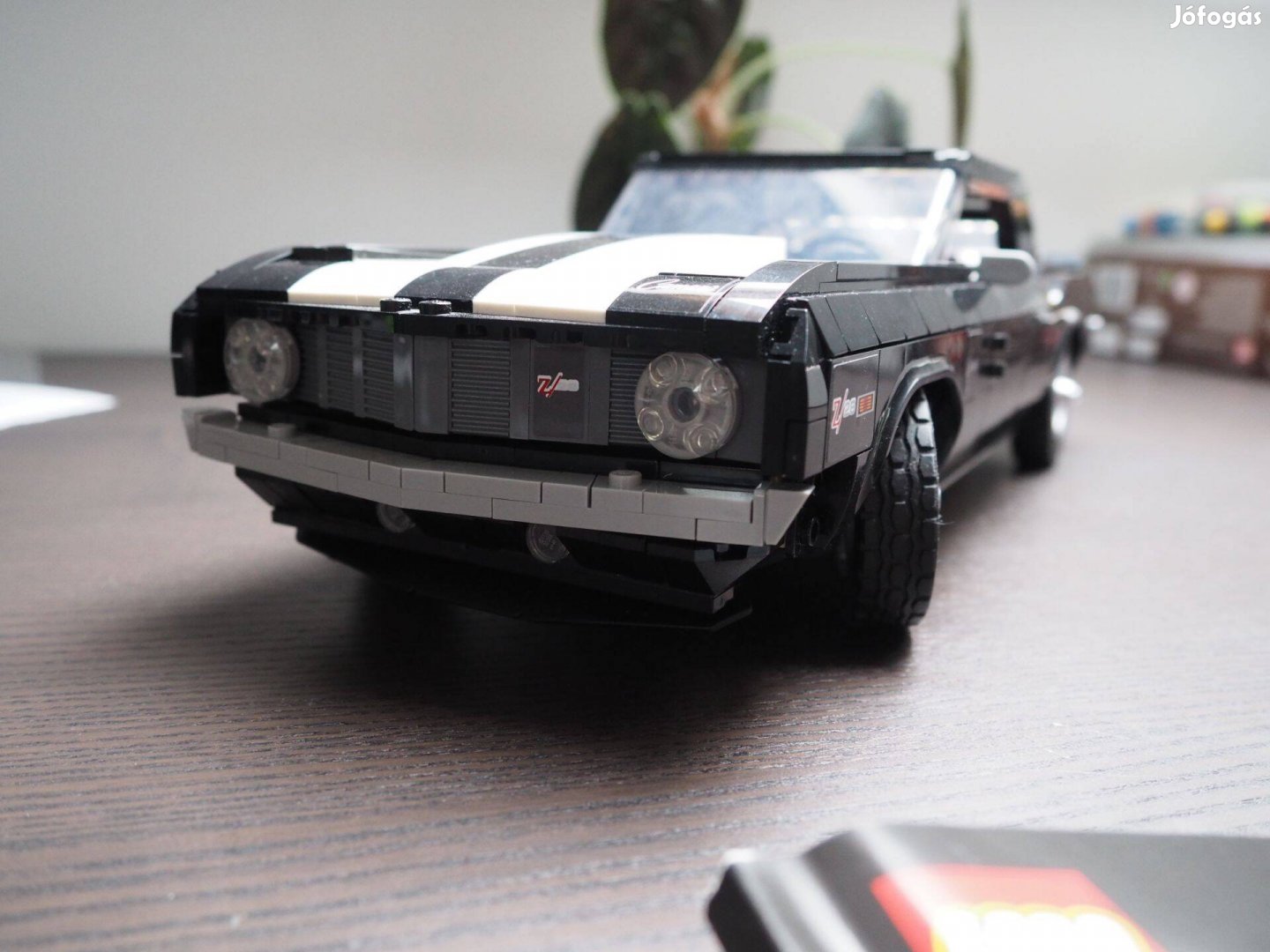 10304 LEGO Icons - Chevrolet Camaro Z28