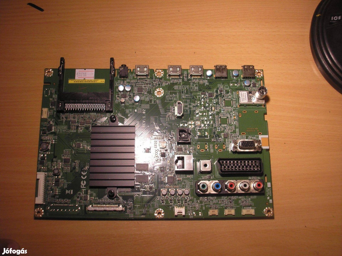 10305 hibás Toshiba 32L4333DG mainboard 32L4300 REV:1.02 32L4333D_G