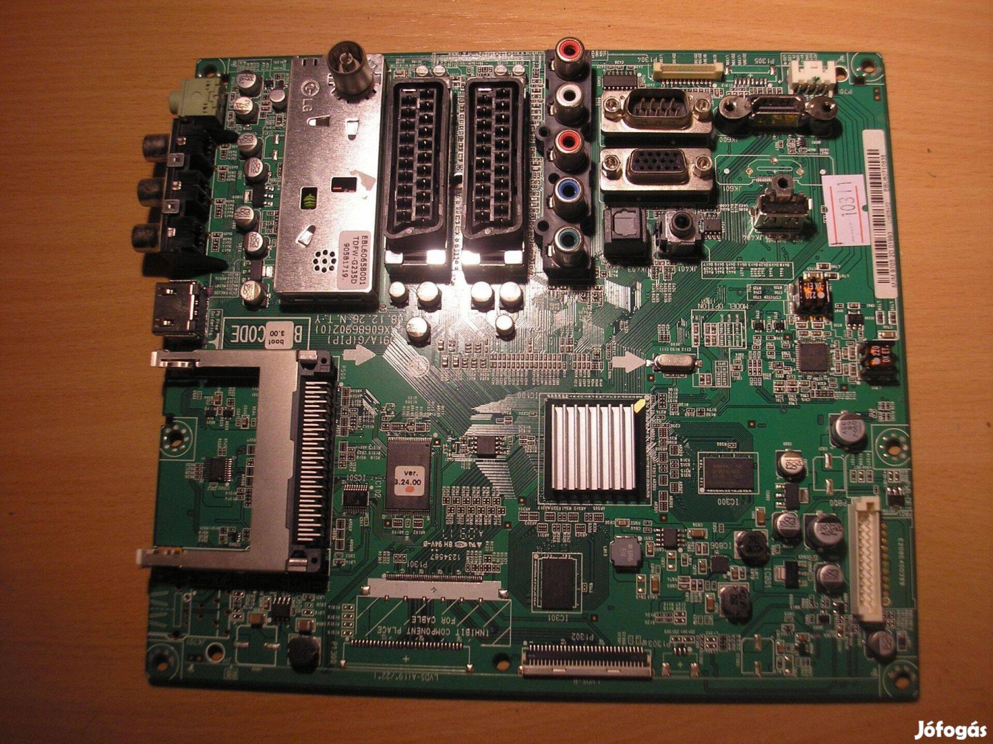 10311 LG 32LH2000 mainboard EAX60686902 (0)