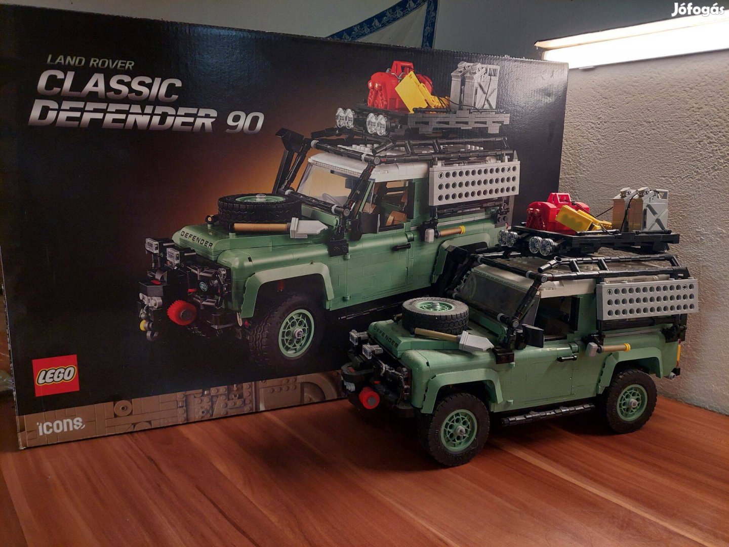 10317 LEGO Defender