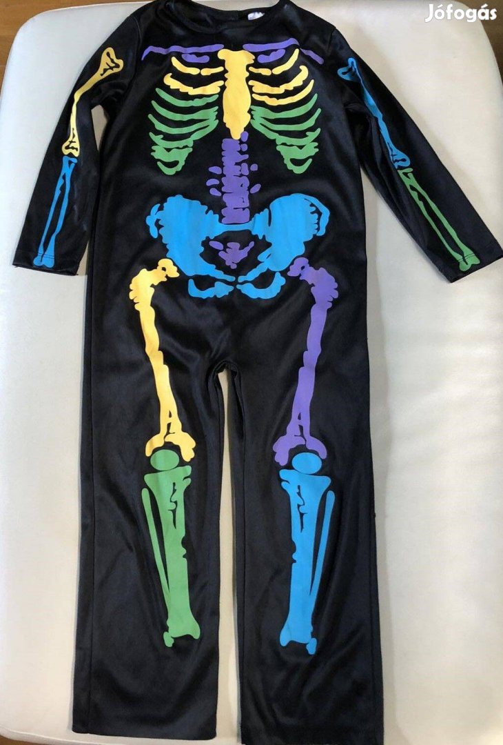 104116-s jelmez, csontváz, 4-6 év