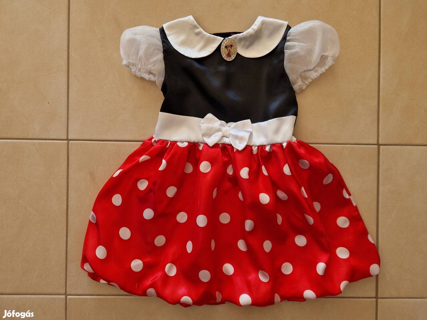 104-es Minnie egér jelmez
