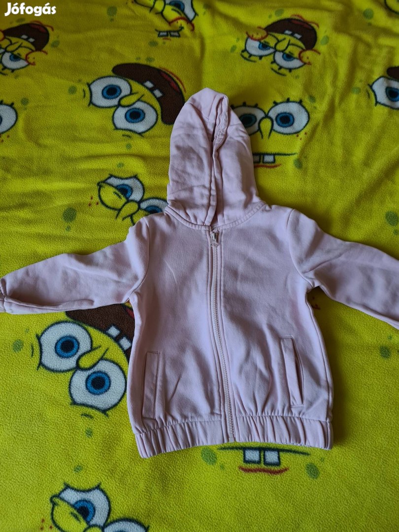 104-es kislány melegítőfelső.