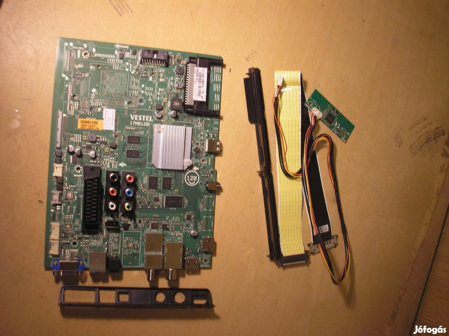 10552 Hyundai Uls50TS292SMART mainboard 17MB120