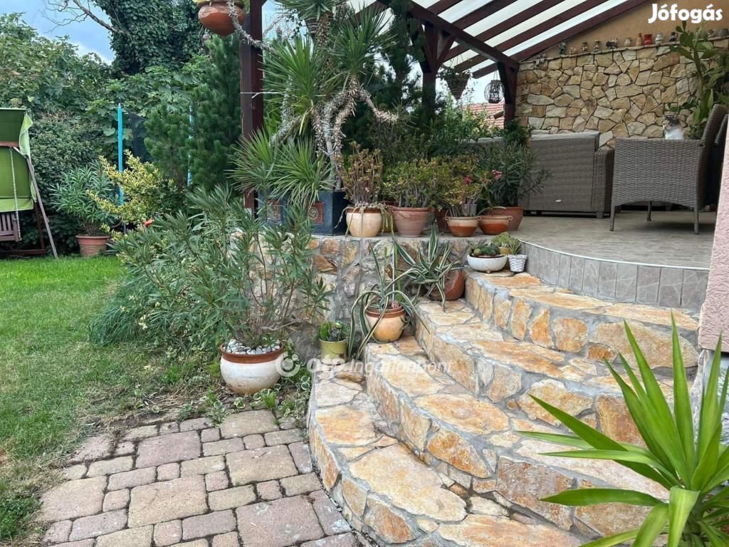 106 nm-es ház eladó Gyöngyös