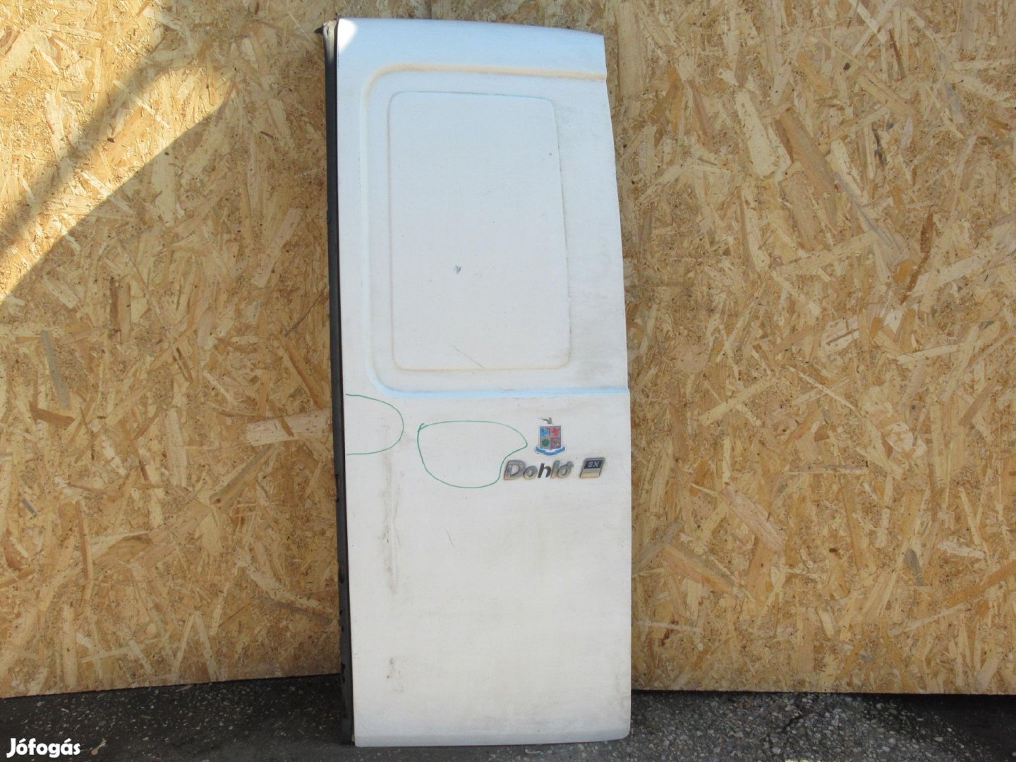 107375 Fiat Doblo I.-II. jobb hátsó zárt csomagtér ajtó, a képen