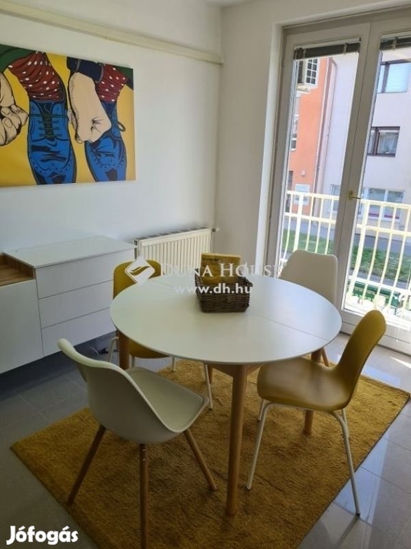 108m2-es N+3szobás lakás Zalaegerszeg belvárosában