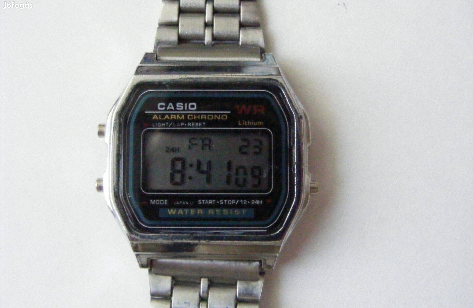 10 darab Casio digitális óra. Ezüst színű