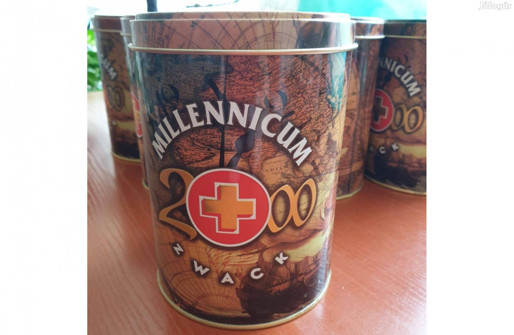 10 db Retró Zwack Millennicum 2000 fém díszdoboz Gyűjtői