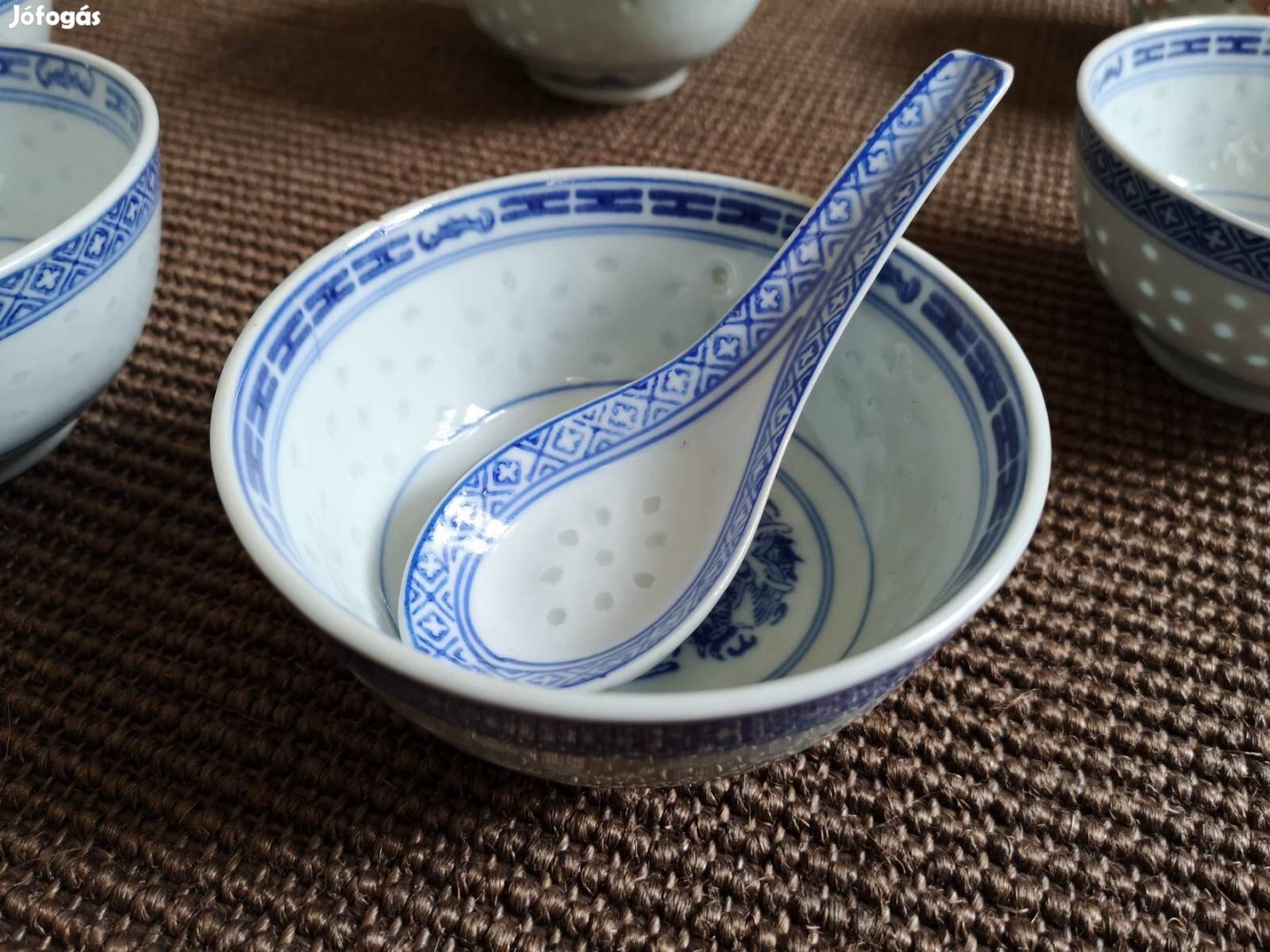 10 db kínai rizsszemes porcelán tálka és kanál