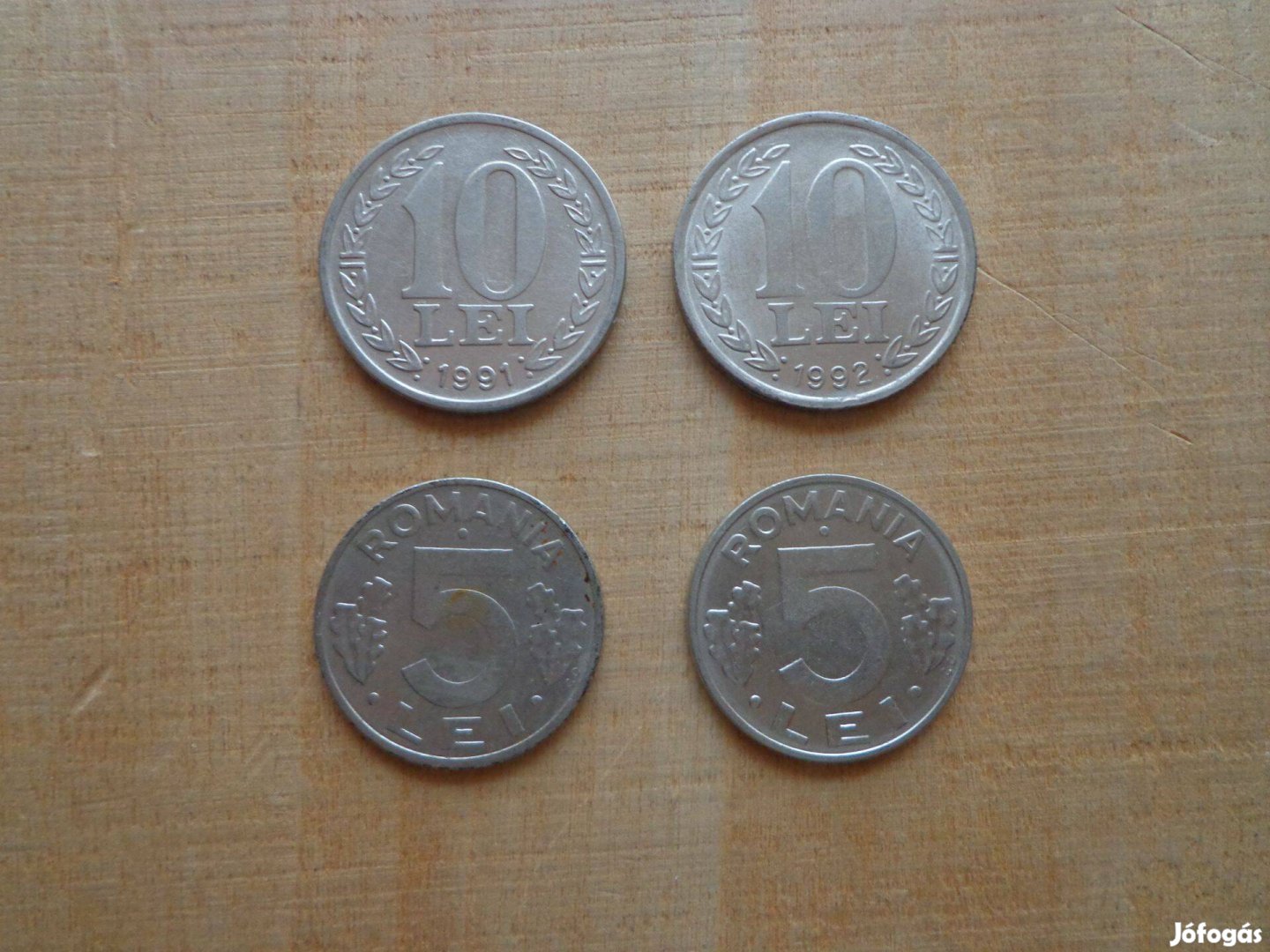 10 és 5 lejes érmék