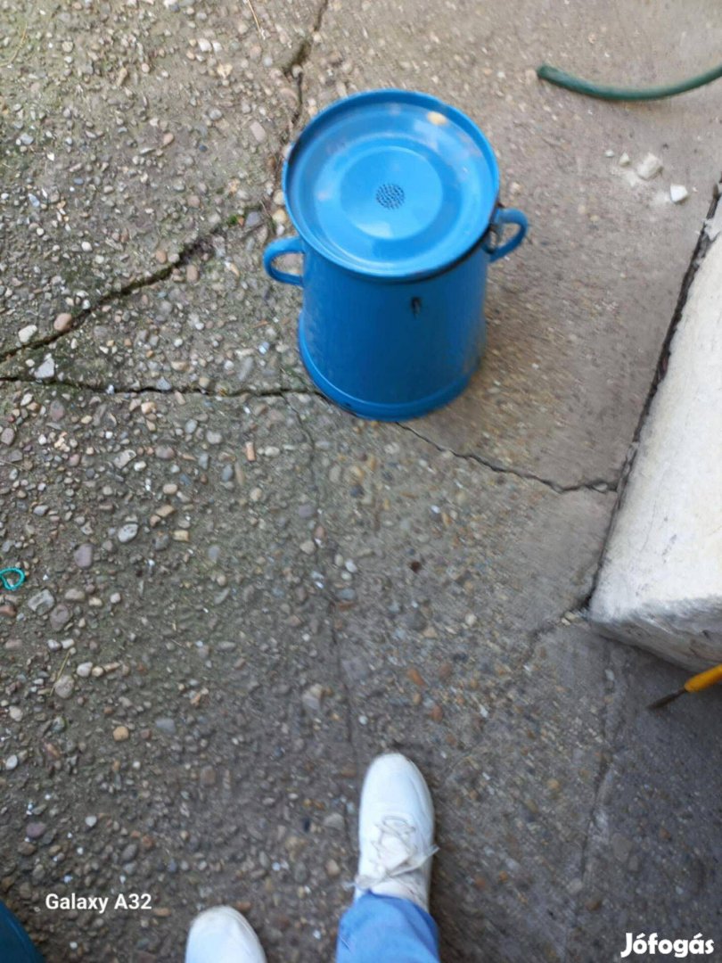 10 literes zománcozott zsíros bödön