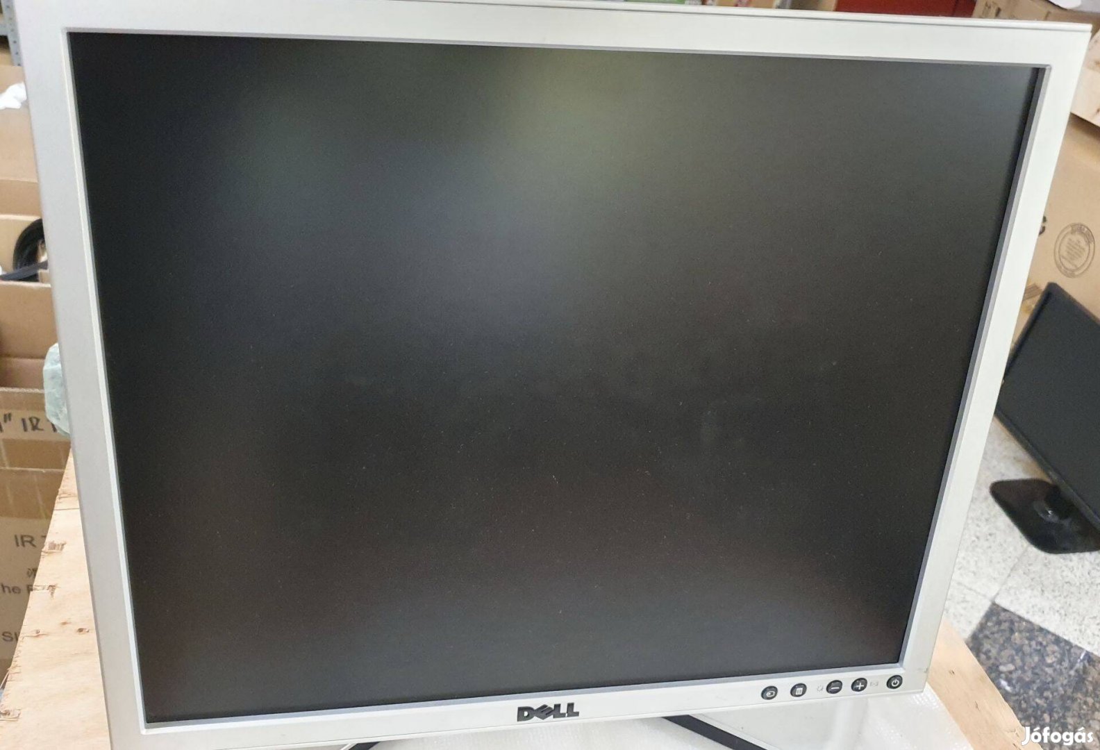 10db Dell 19" SXGA LCD monitor egyben eladó