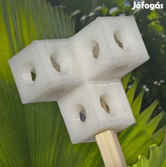 10db MŰanyag Sarokzáróelem 4mm-es pálcához  (5479)