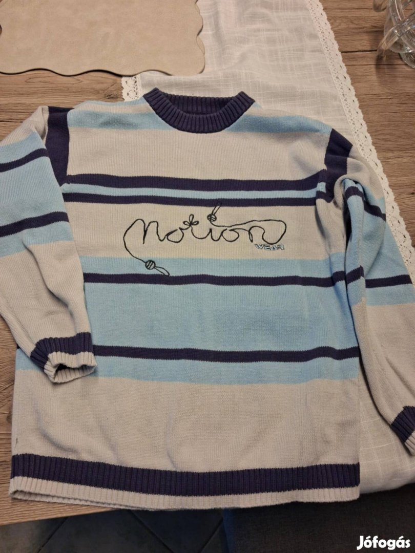 110-116-os fiú pulóver
