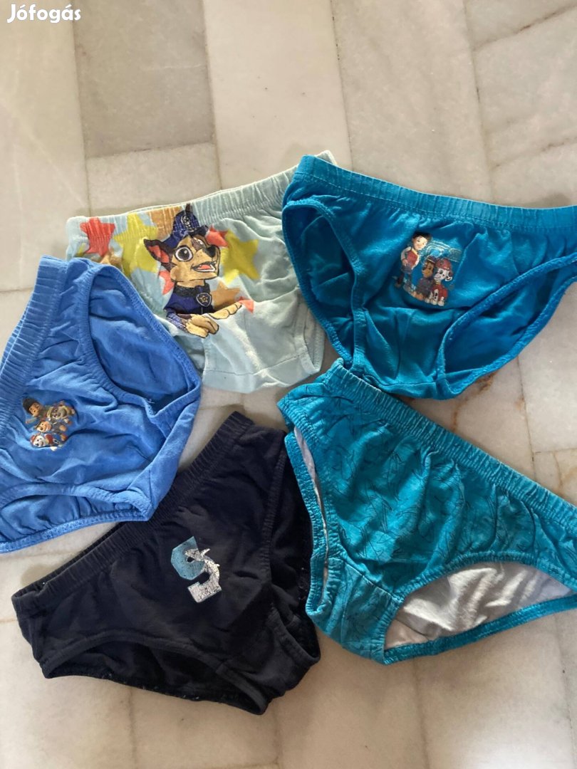 110-116-os kisfiú alsónadrág 5 db egyben eladó