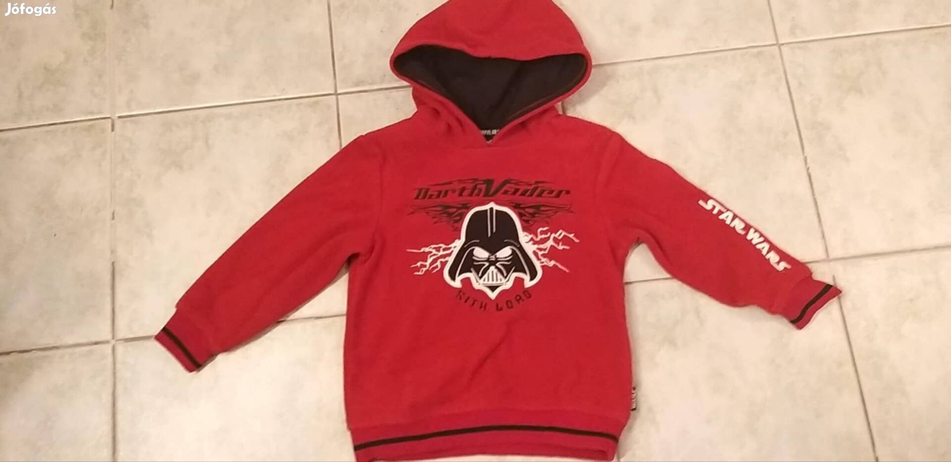 110-es fiú pulóver