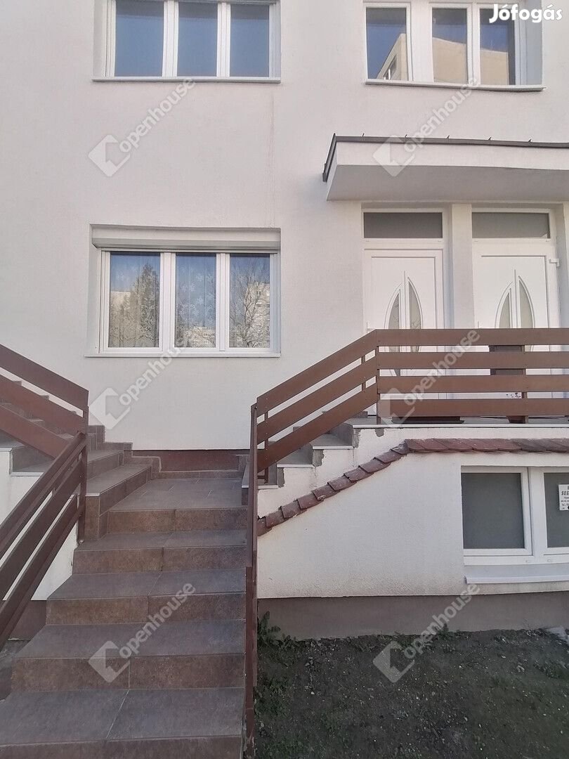 110 nm-es lakás kiadó Győr