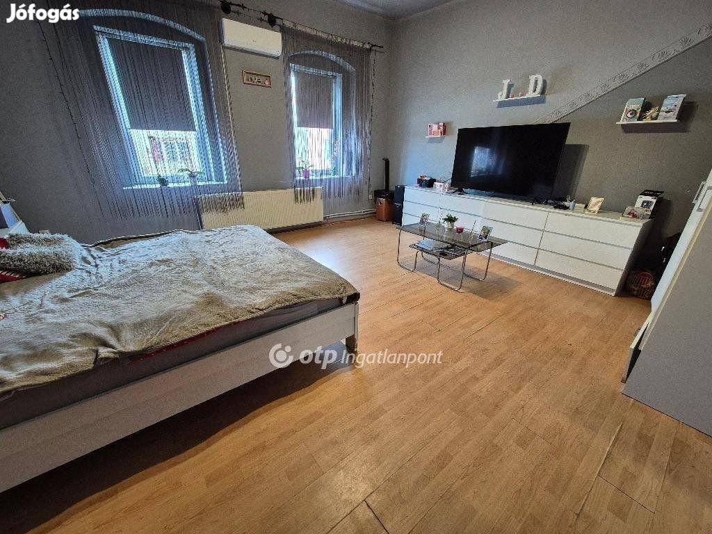 111 nm-es ház eladó Szentes