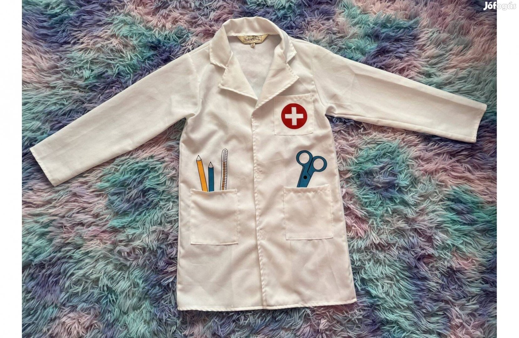 116-128-as, 6-8 évesre való orvosi köpeny jelmez