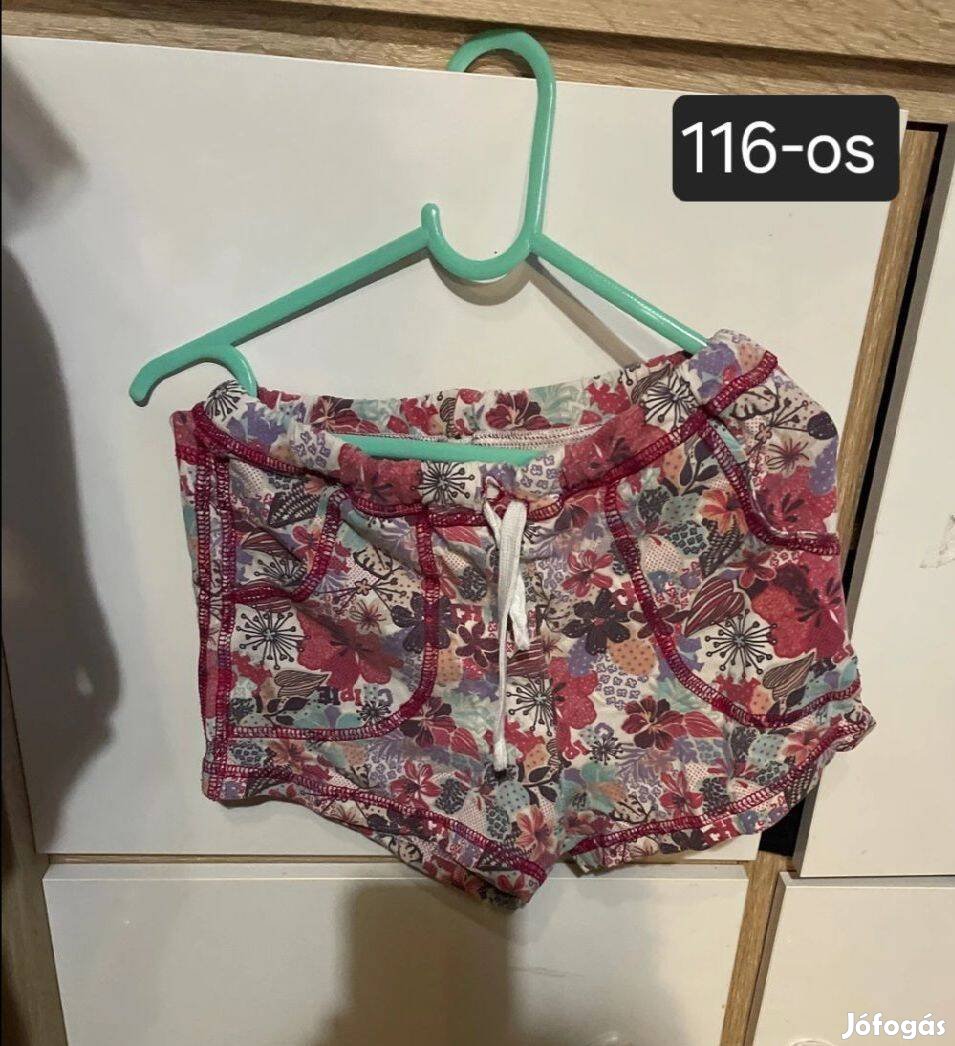 116-os rövidnadrág