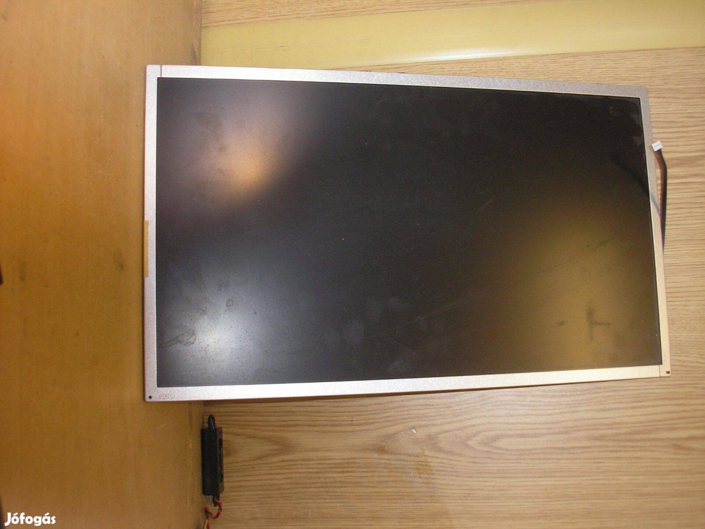 11791 Samsung S19B300 kijelző 19 M185Xw01 V.F 1366x768 5v