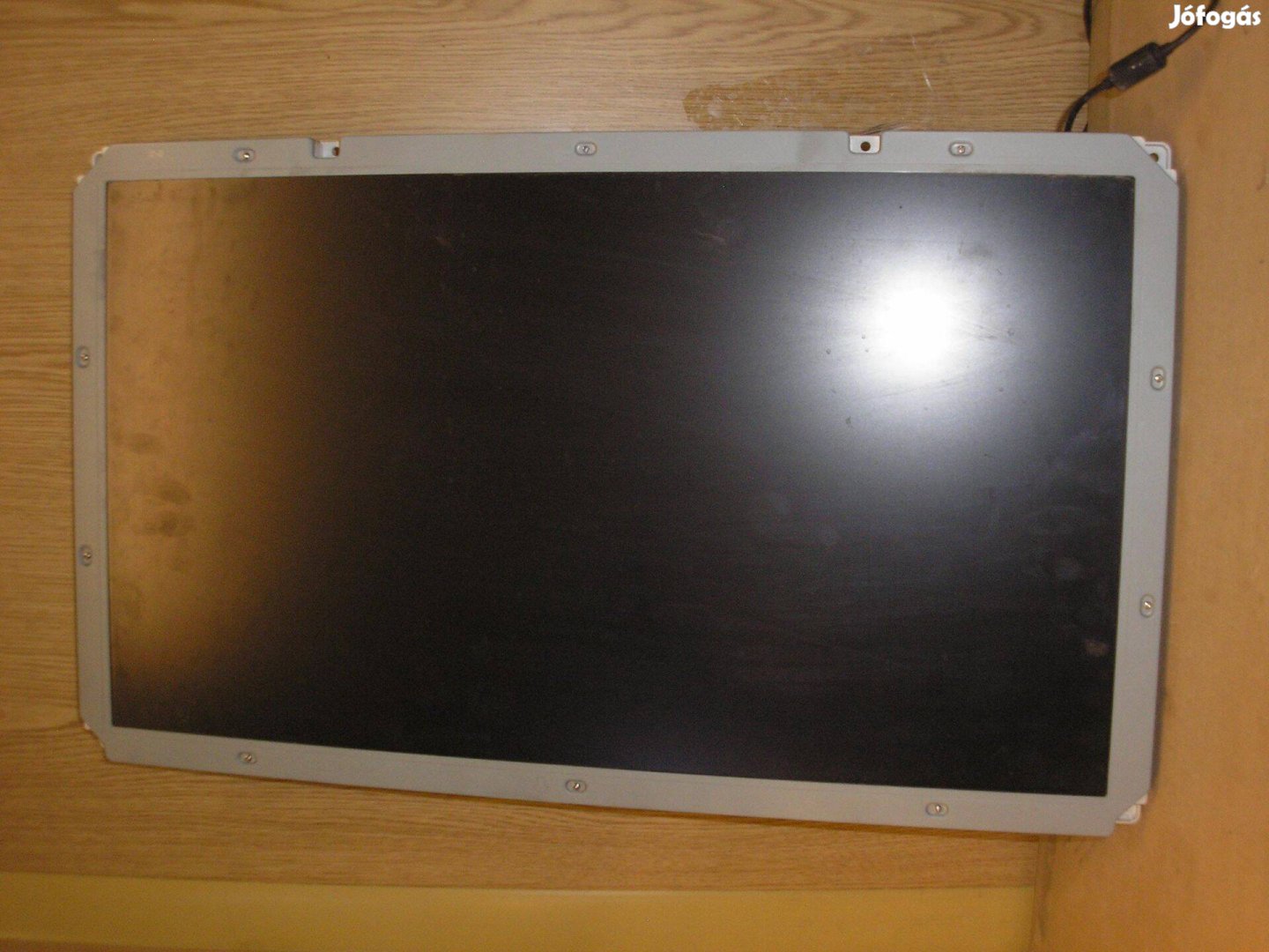 11814 Grundig 27 LW 70-5605 27" LCD kijelző Chimei V270B1-L01