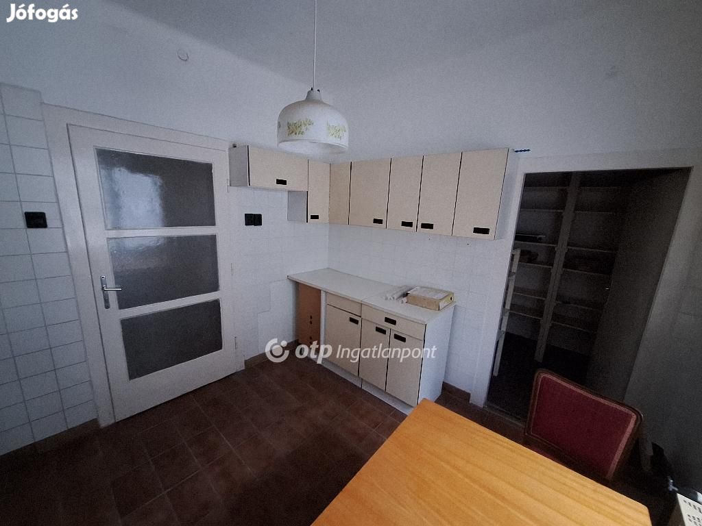 118 nm-es ház eladó Salgótarján