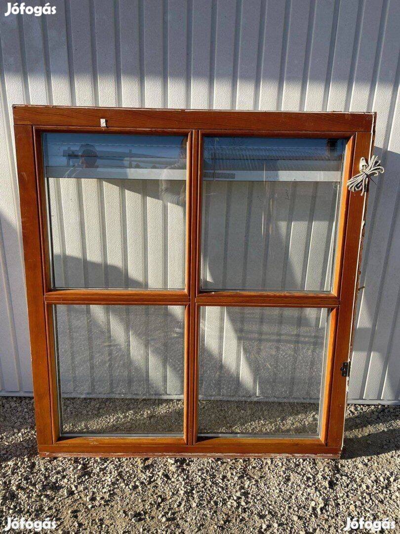 118x130-as fix fa ablak alumínium redőnnyel, hőszigetelt üveggel