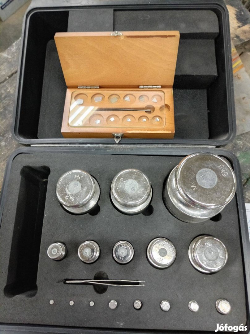 11 111 gr-os M1 osztály pontosságú súly készlet Eladó