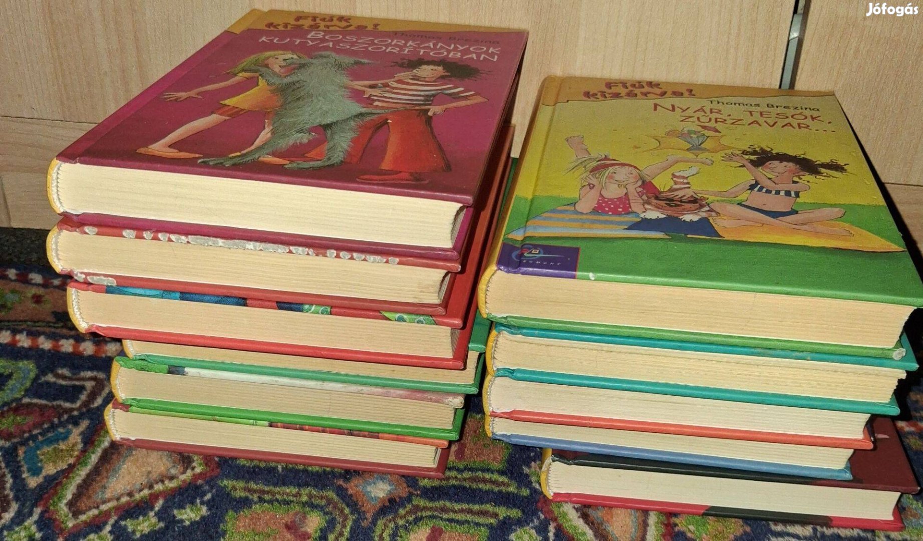 11 darab, Fiúk kizárva könyv