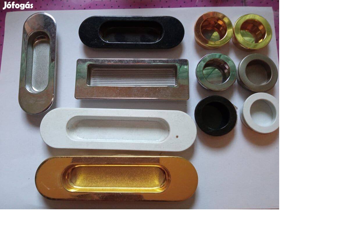 11 db tolóajtó fogantyú együtt fém 3500 Ft