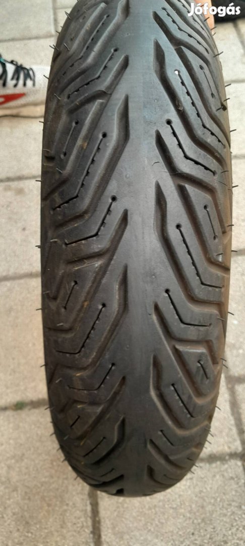 120/70 r12 robogógumi 