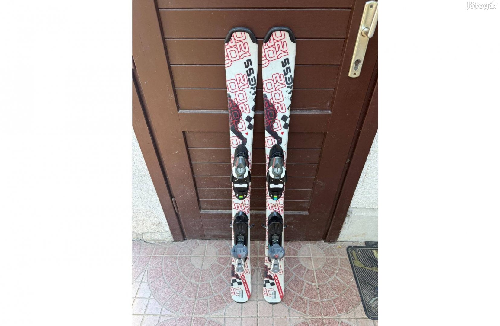 120 cm Salomon carving sílécfelnőtt 120 cm Salomon sí hibás