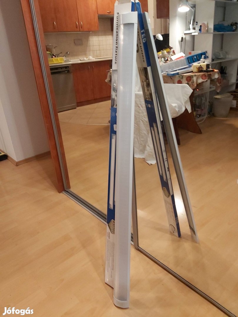 120 cm hosszú ledlámpa