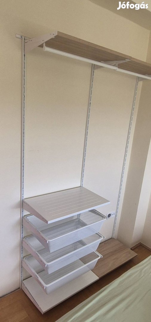 120 cm széles ruhaakasztó polcokkal