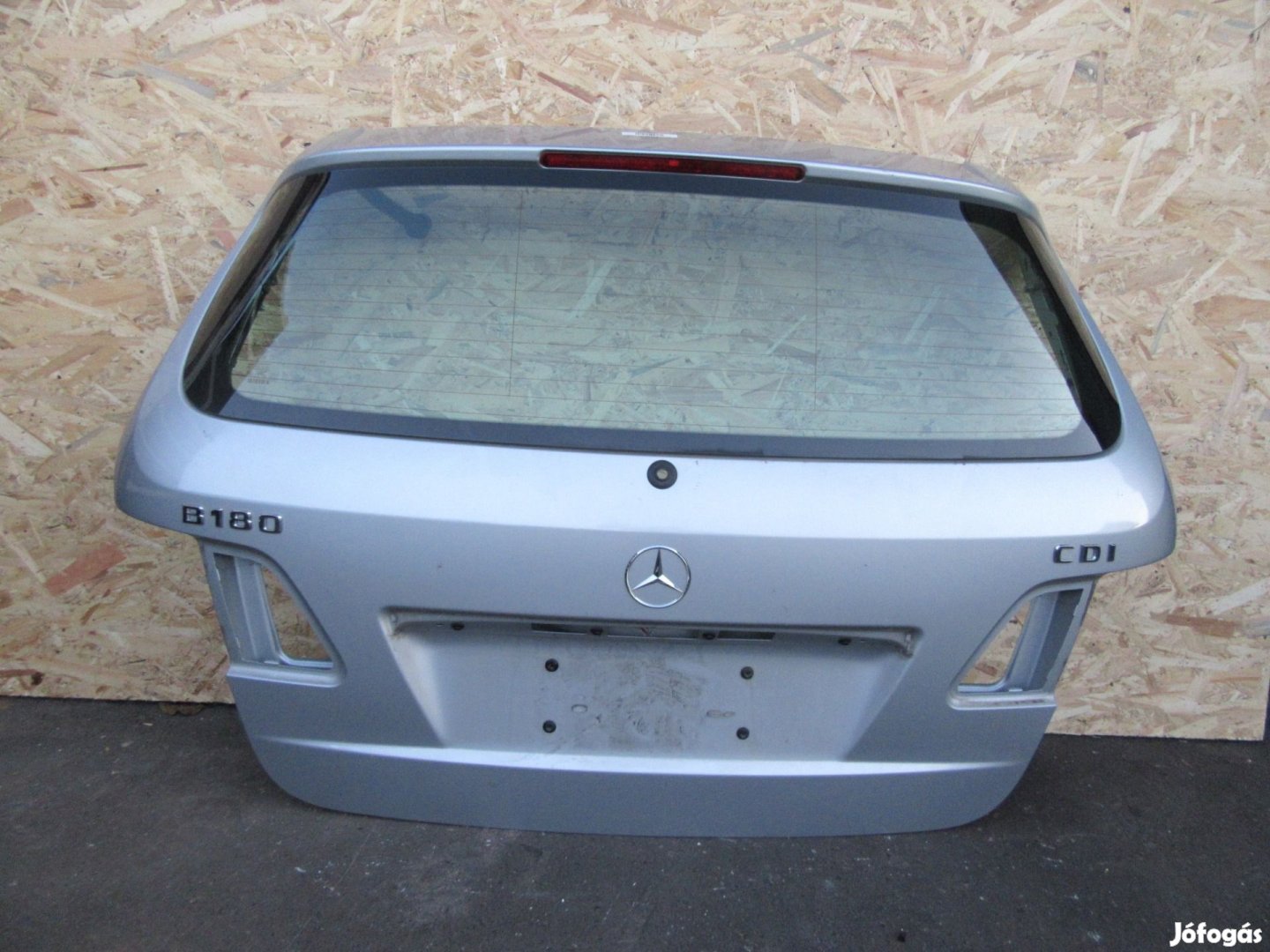 121860 Mercedes Benz B-Class 2005-2011 csomagtérajtó