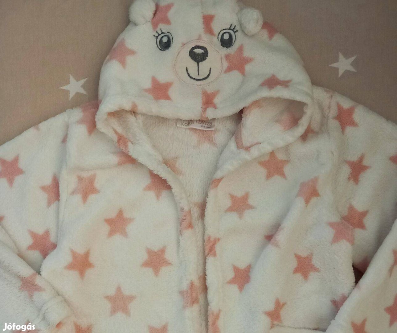 122-128-as kislány köntös