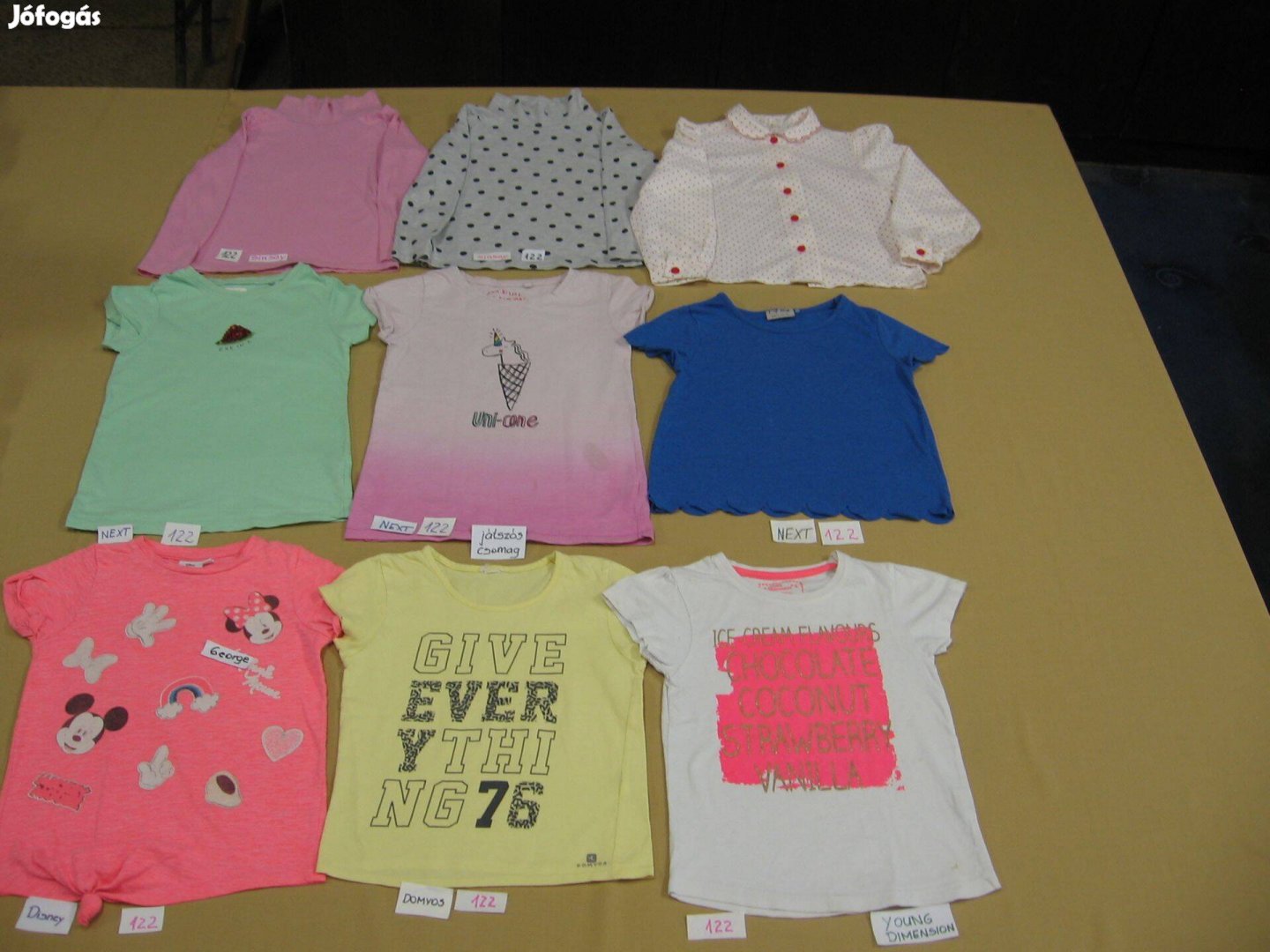 122-es kislány játszós pólók, vékony h. felső csomag