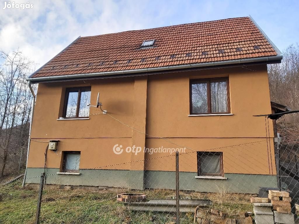 123 nm-es ház eladó Pécel