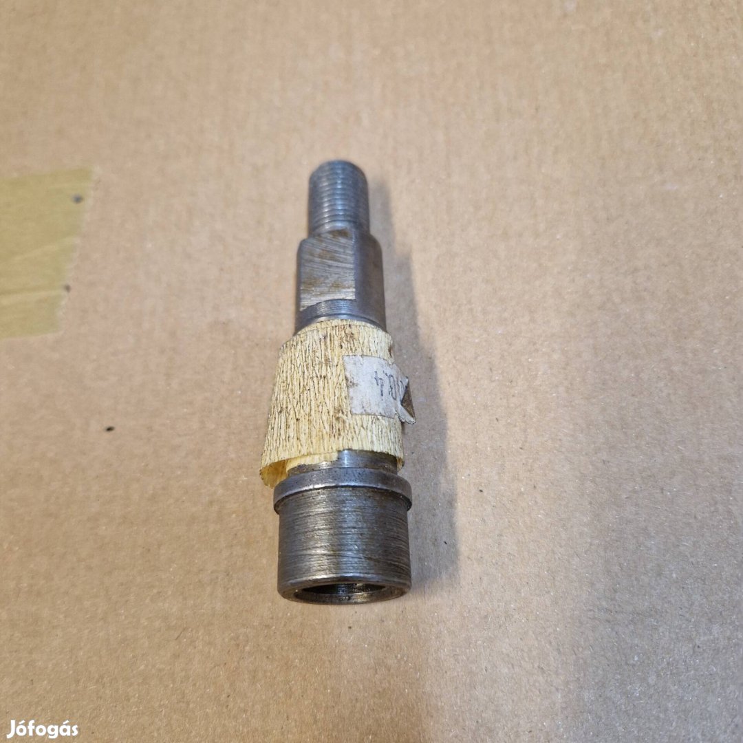 125-150 TS MZ hátsó lánckerék tengely (ddr/új)