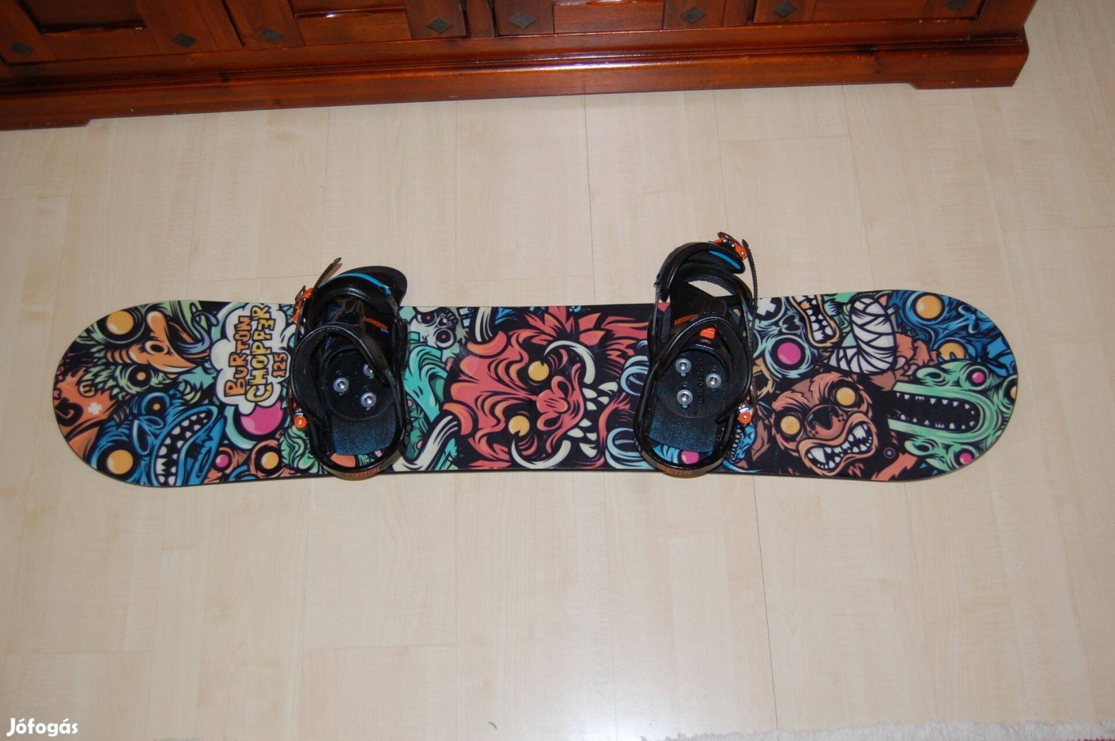 125 cm-es Burton snowboard eladó