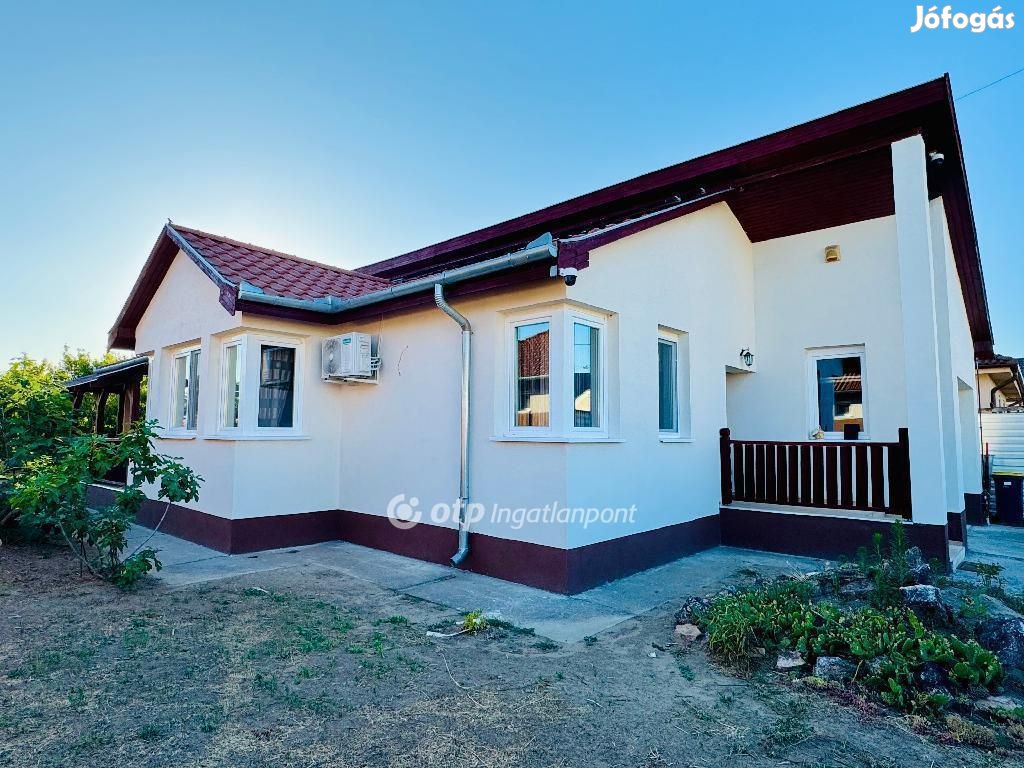 125 nm-es ház eladó Mikepércs