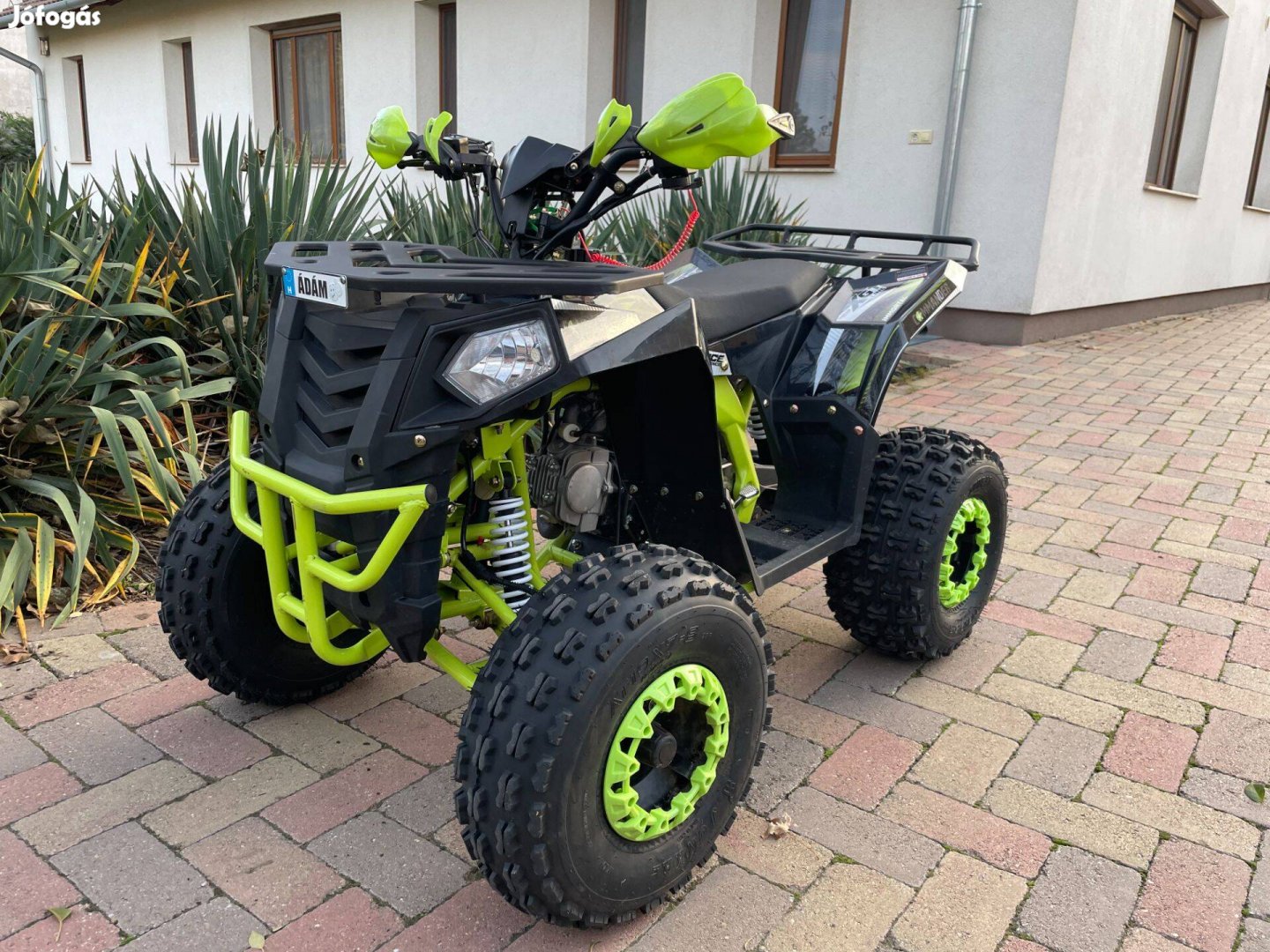 125-ös quad újszerű állapotban eladó!