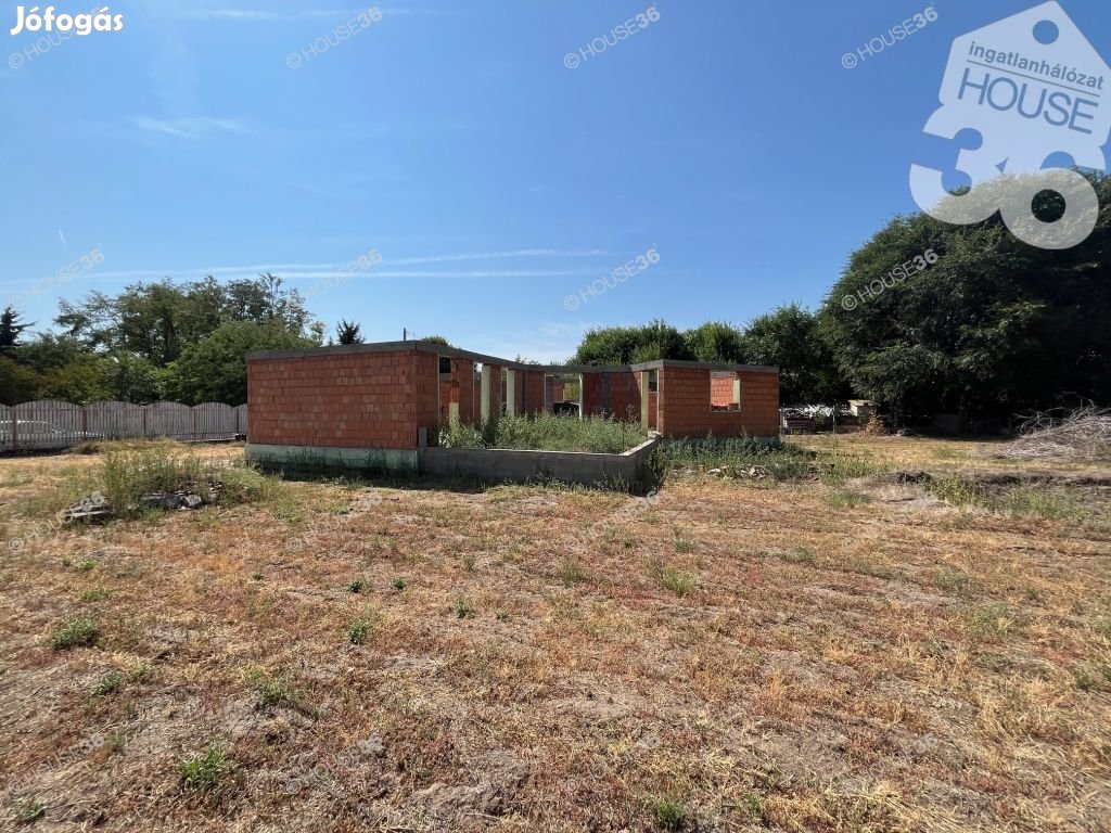 126 m2-es új családi ház eladó Kecskeméten!